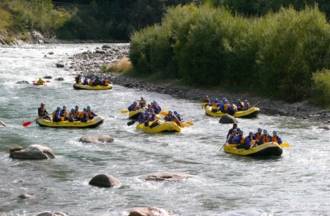Family rafting val di Sole