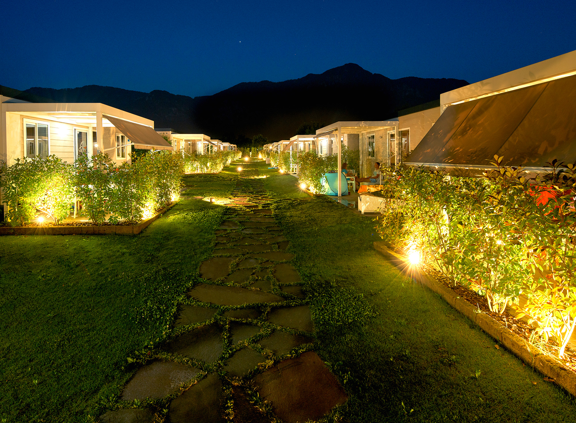 Suite Garden Camping Mario Village