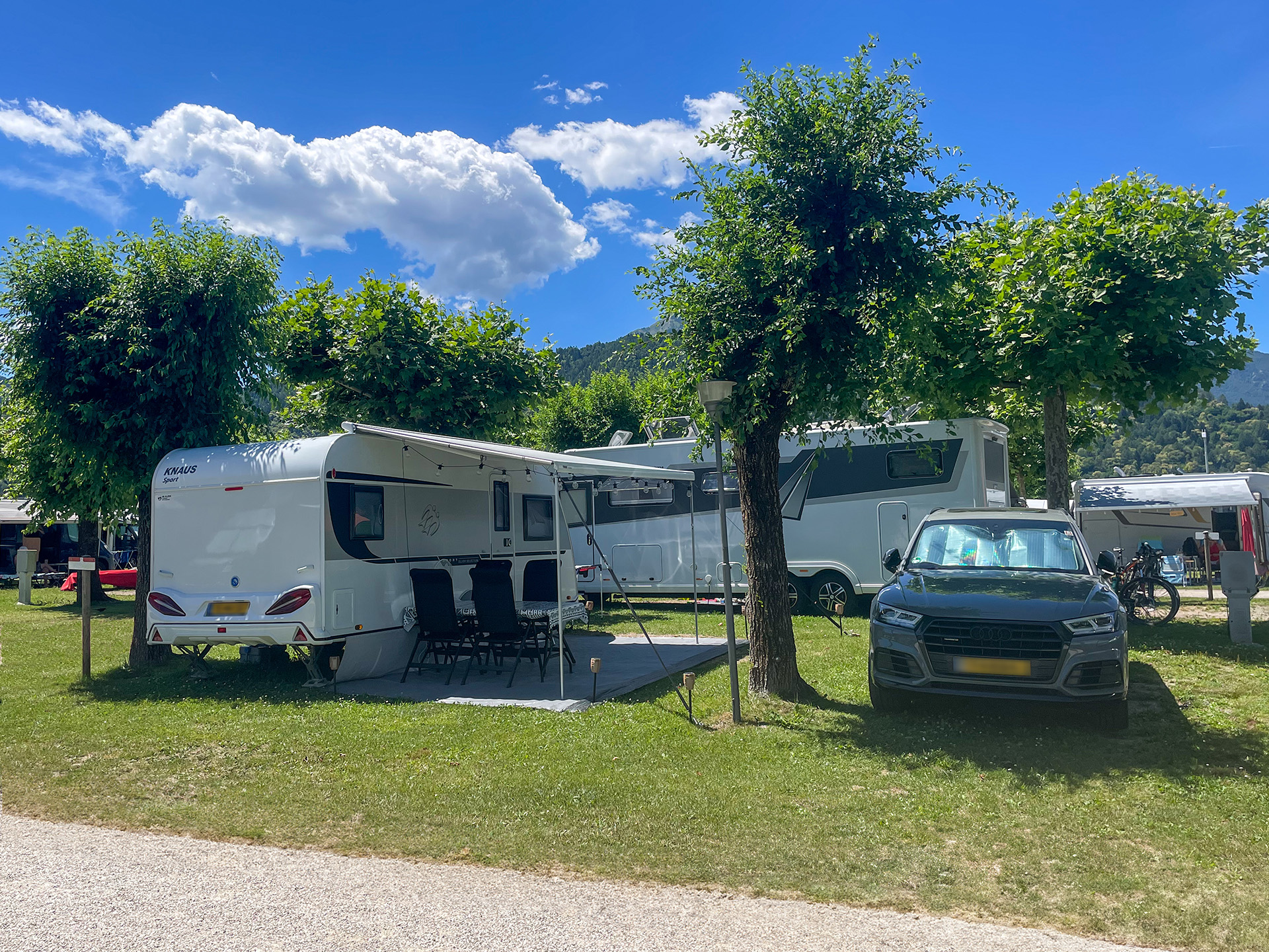 Le piazzole M del Camping Mario Village